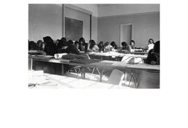 Clase de diseño en la Escuela Superior de Bellas Artes c.1970