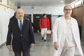 Fernando Tauber recorre la Facultad de Odontologia 2023